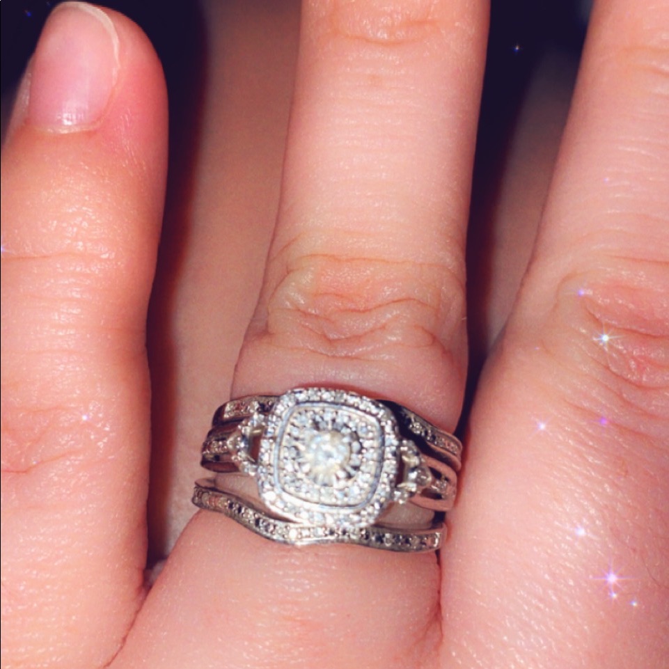 14 Ct Diamond Sterling Silver Wedding Set